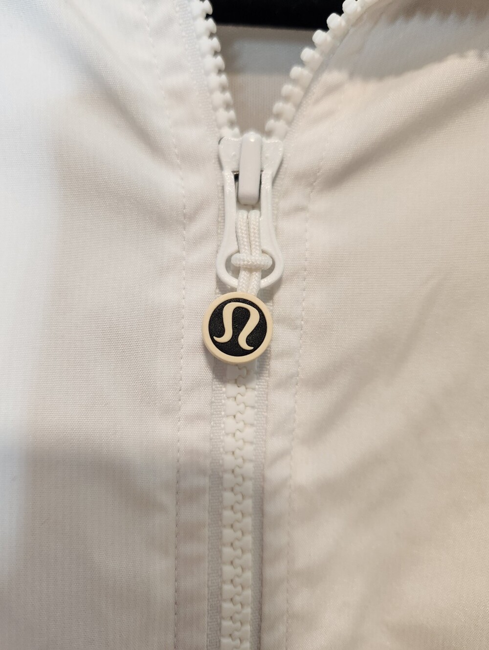 Lululemon White Seek The Peak Jacket Size 8 - Picture 8 of 12